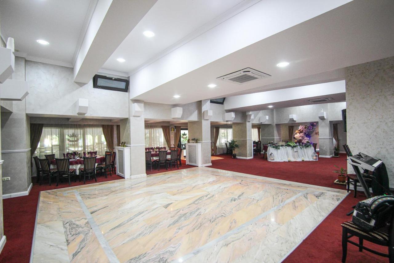 Teju Hotels Slănic Exterior foto